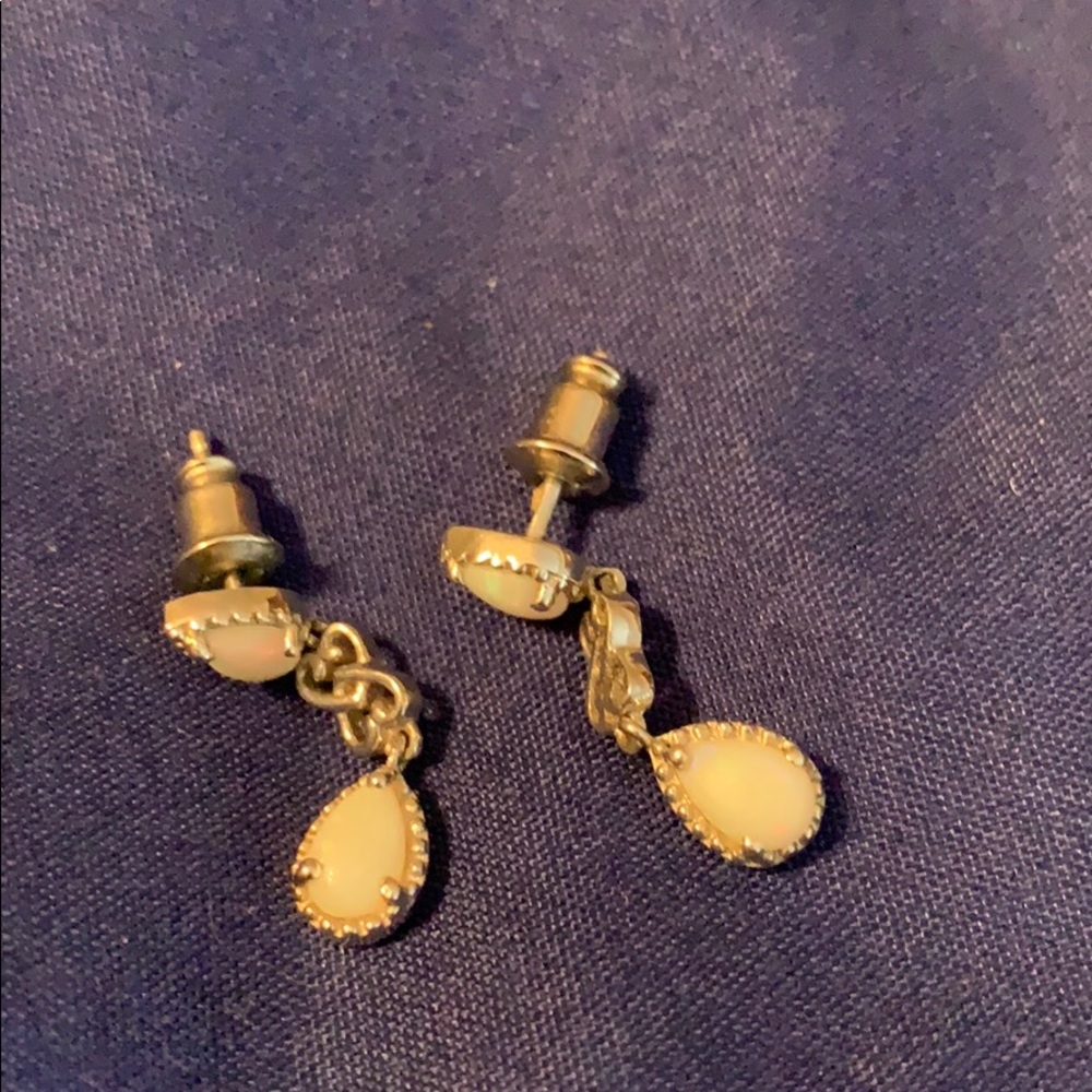 Dangle earrings